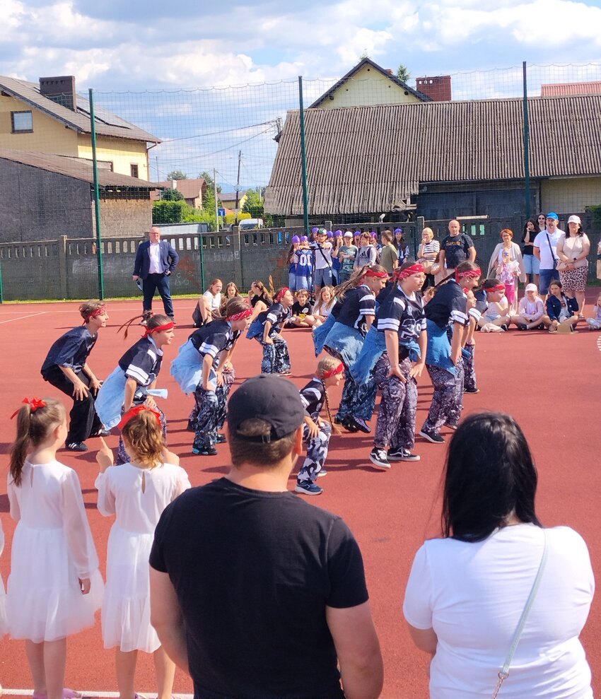 Powiększ: